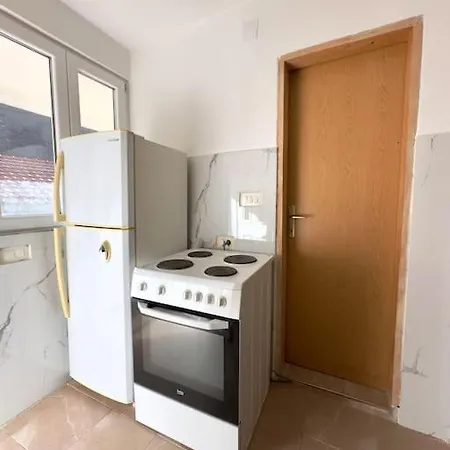 شقة Jg Sunny Balcony Skadar