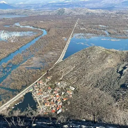 Jg Sunny Balcony Skadar * Podgorica